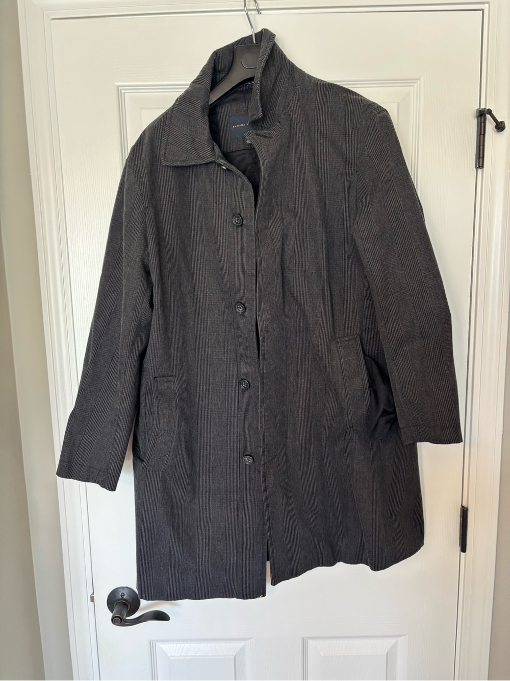 Banana Republic Dark Charcoal Gray Single-Breasted Trench Coat